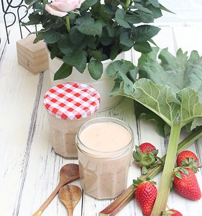 Rhabarber-Erdbeeren Curd Rezept - So einfach und Lecker 4