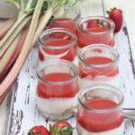 IMG Rhabarber Erdbeer Cheesecake im Glas 5
