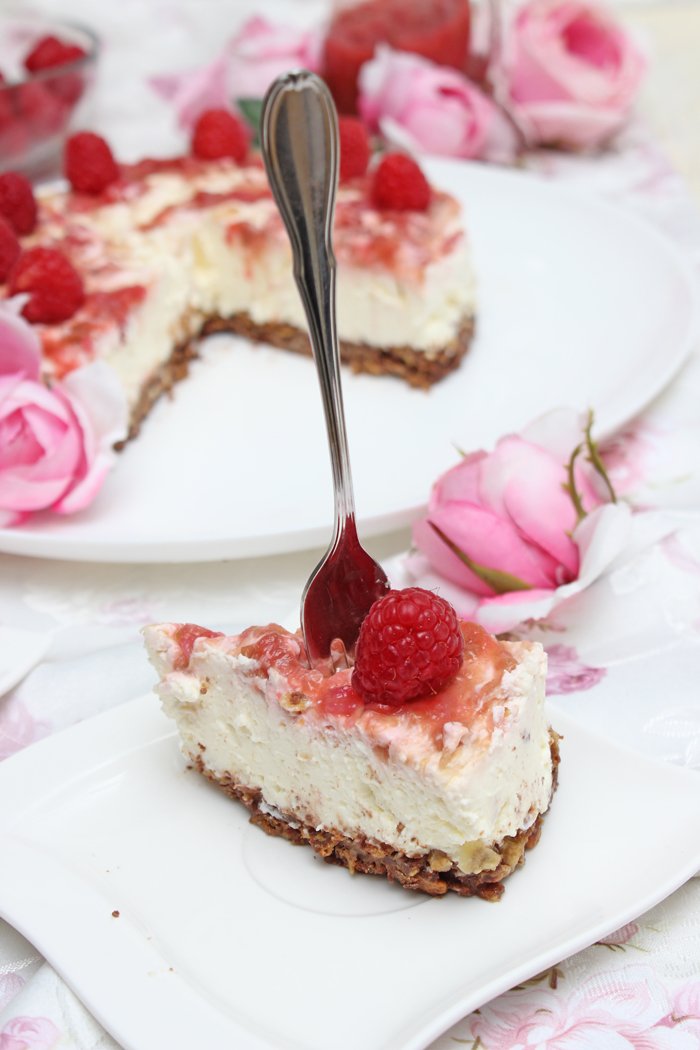 Rhabarber-Himbeertorte mit Schokocrossie | No-bake Cake