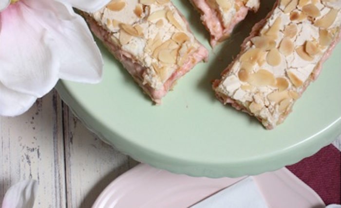 Rhabarber-mandel-baiser-schnitten rezept 1