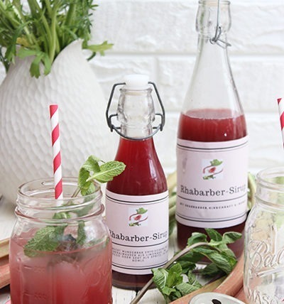 Rhabarber-Sirup Rezept selbstgemacht 5