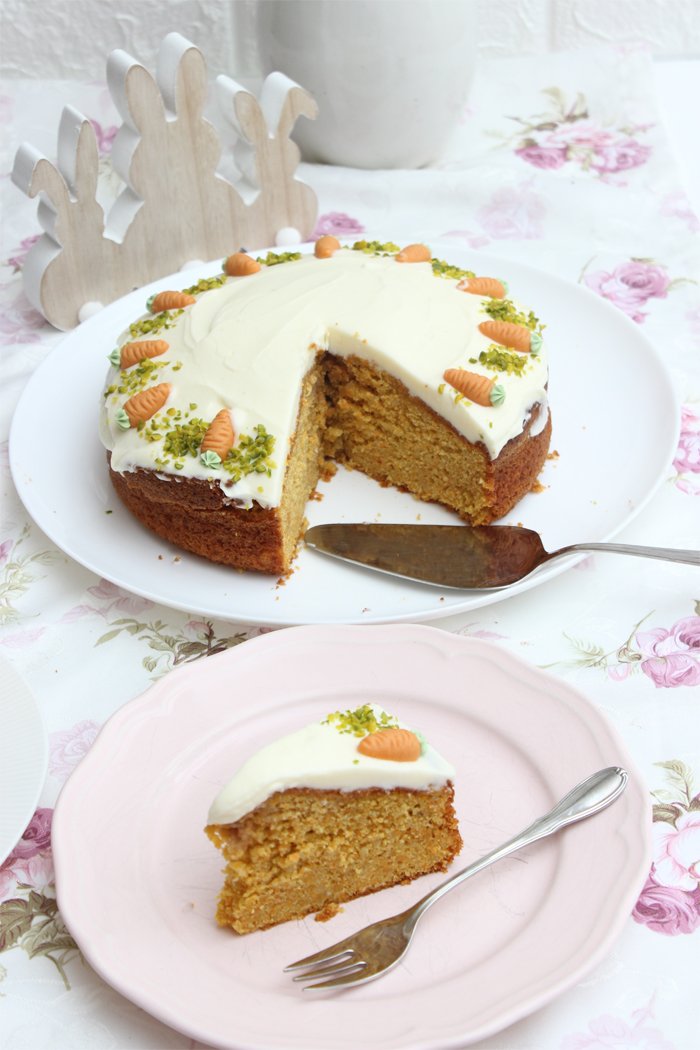 Saftiger Karottenkuchen zu Ostern