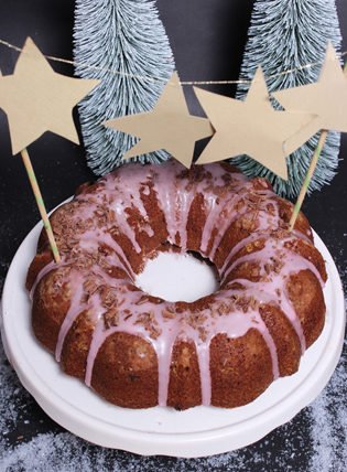 IMG Saftiger Schoko Gugelhupf mit Glühwein Geschenketipp Werbung 3