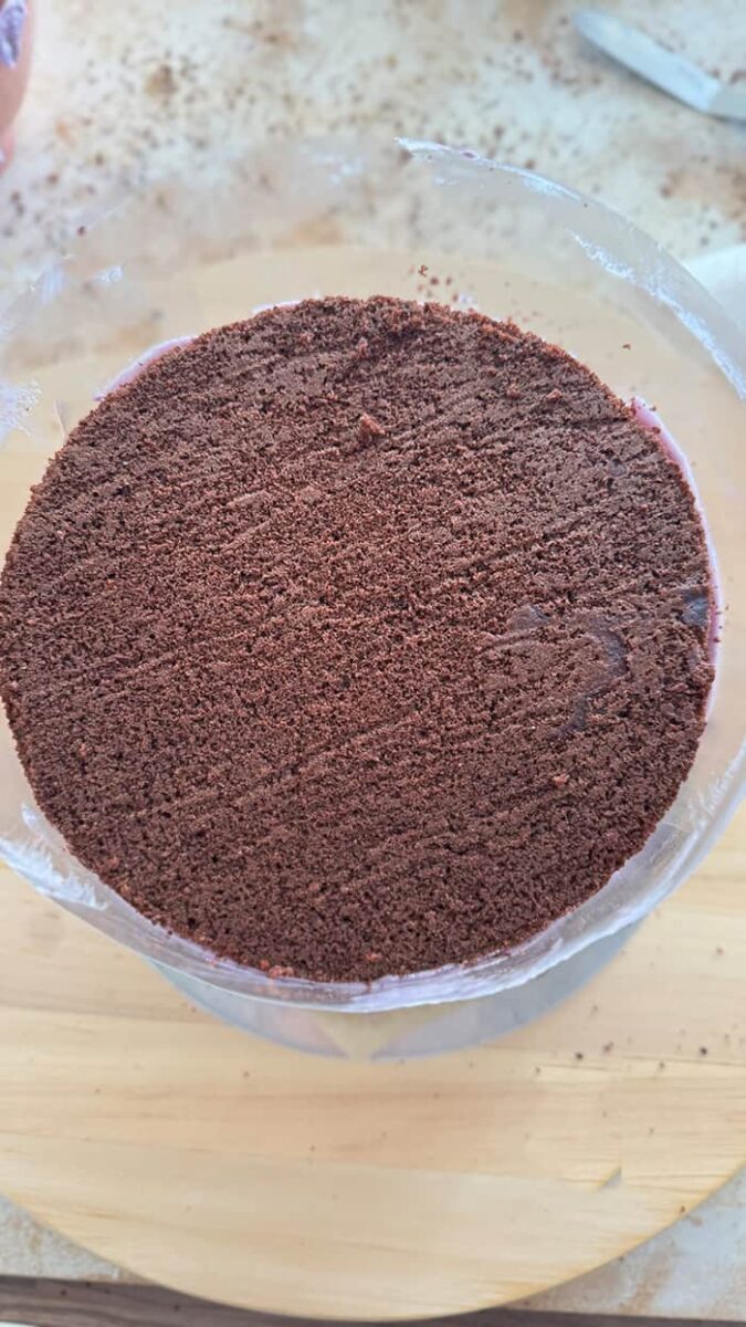 Leckere Heidelbeertorte mit Schokolade: 5 Gründe, warum sie der Star auf jeder Kaffeetafel ist 11 Leckere Heidelbeertorte mit Schokolade: 5 Gründe, warum sie der Star auf jeder Kaffeetafel ist 7