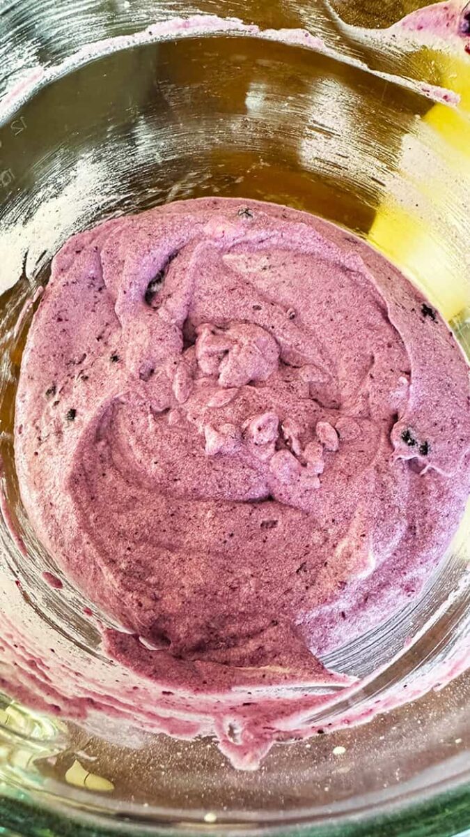 Leckere Heidelbeertorte mit Schokolade: 5 Gründe, warum sie der Star auf jeder Kaffeetafel ist 9 Leckere Heidelbeertorte mit Schokolade: 5 Gründe, warum sie der Star auf jeder Kaffeetafel ist 5