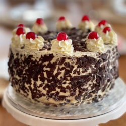 IMG Schwarzwaelder Kirschtorte Rezept 06