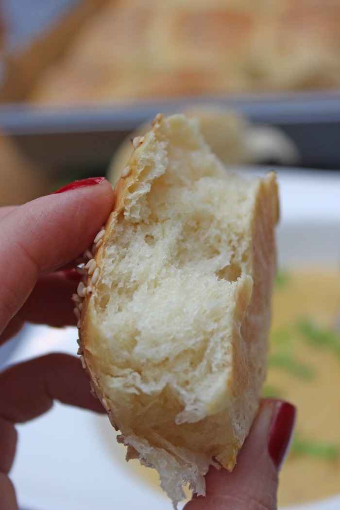Leckere fuffige und lockere Sesambrötchen