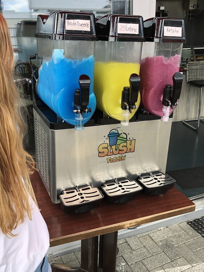Beeren Slush-Eis selber machen mit und ohne Slush Maschine