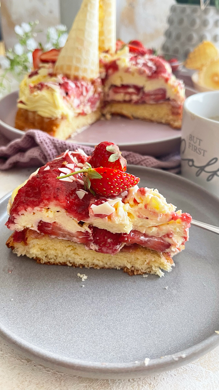  Spaghetti-Eis-Torte, Spagettieis-Kuchen Rezept, Spagetti-Eis-Kuchen Rezept