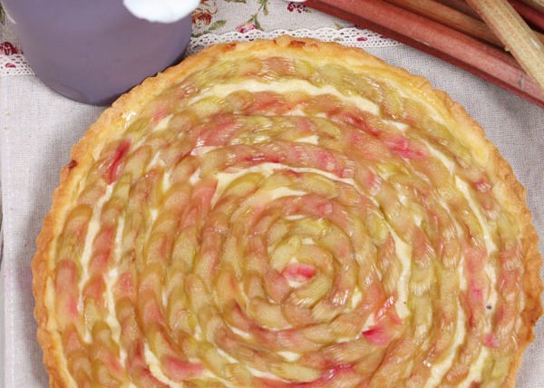 Mega leckere Spanische Rhabarber-Tarte 2