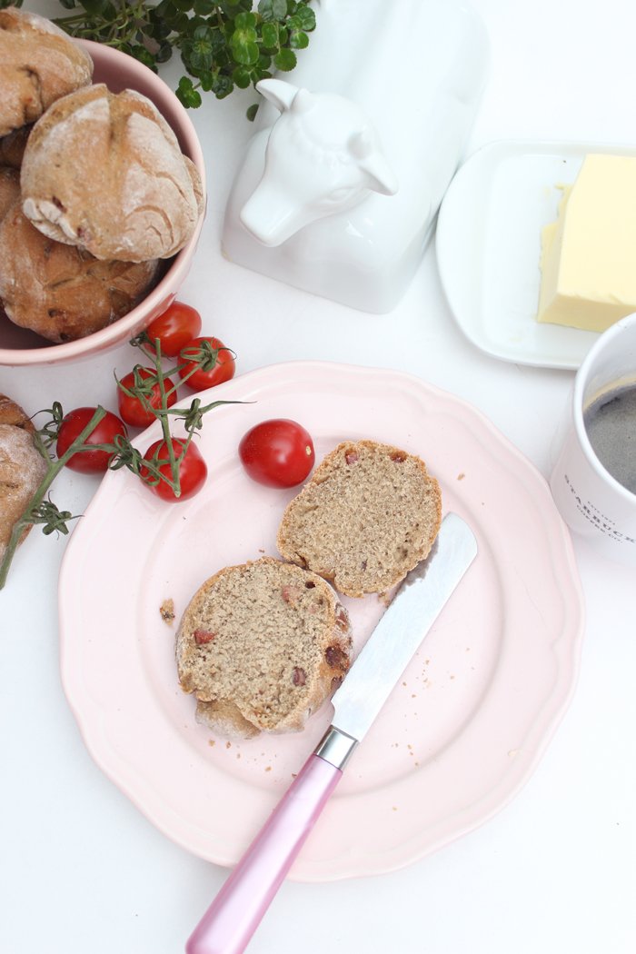 Speckbrötchen - einfaches, leckeres und herzhaftes rezept
