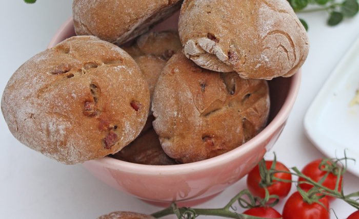Speckbrötchen Rezept backen