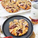 IMG Streuseltaler mit Pflaumen und Haselnuessen TL