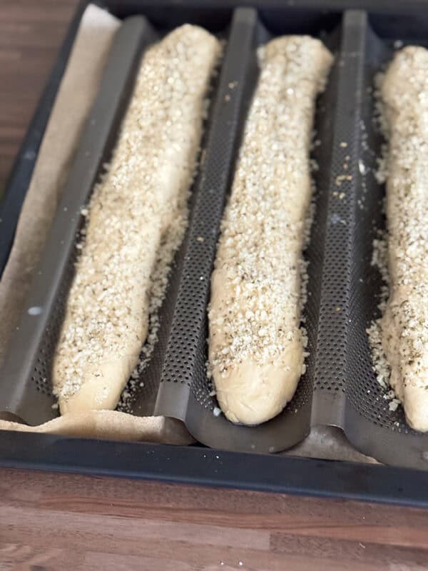 Selbstgemachtes Subway Brot mit Parmesan-Oregano: 6 x Baguette ... Selbstgemachtes Subway Brot mit Parmesan-Oregano: 6 x Baguette ...