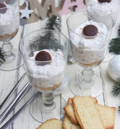 IMG Toffifee Cheesecake mit Keksboden Dessert im Glas 7