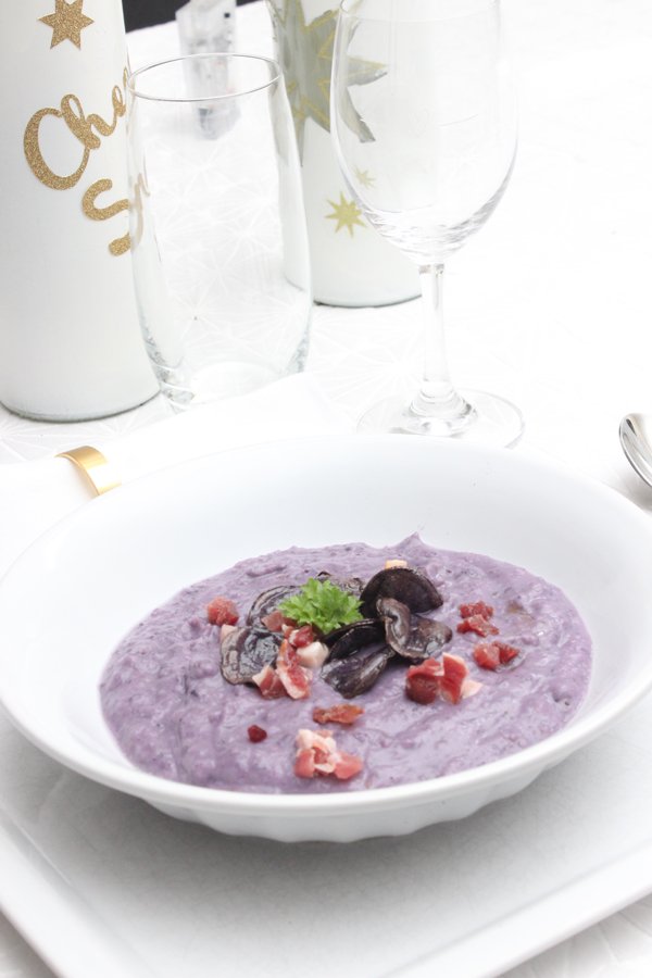 Violette Kartoffelsuppe und warum man plötzlich an Weihnachten wieder zum Kind wird