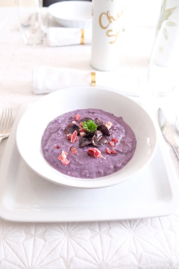 Violette Kartoffelsuppe