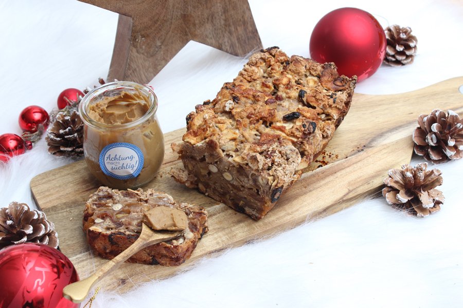 Weihnachtliches Apfelbrot mit Spekulatiuscreme
