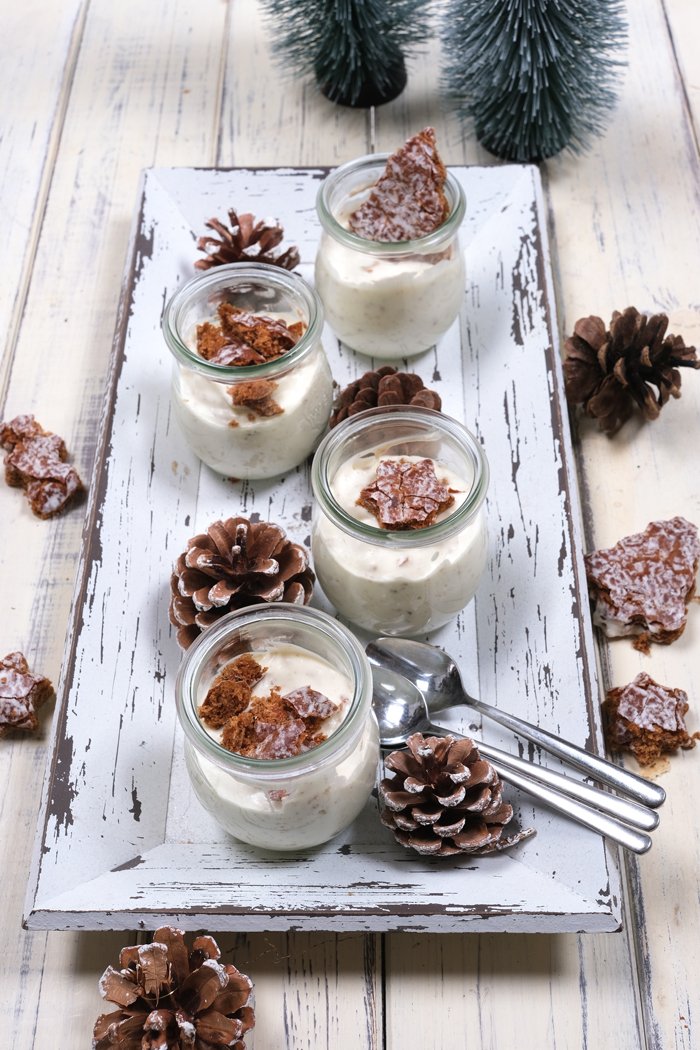 Himmisches Elisenlebkuchen-Mousse mit weißer Schokolade