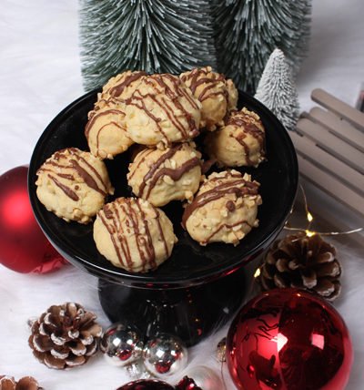 Knusperkugeln mit Überraschung - Weihnachtsplätzchen Rezept