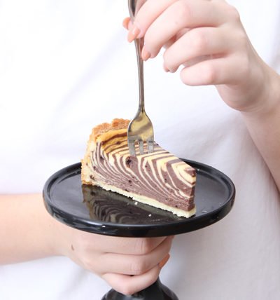 Zebra-käsekuchen rezept: köstliches dessert mit einfachem marmoreffekt 3