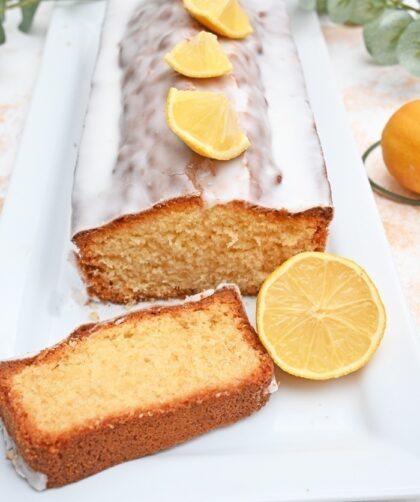 Zitronenkuchen mit Zitronenguss Rezept - Super saftig! 1 IMG Zitronenkuchen Rezept 04