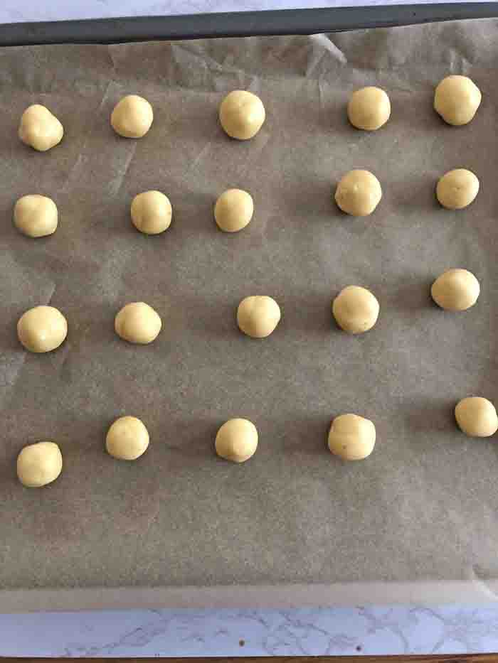 Zitronenküsse mit Lemon Curd - Weihnachtsplätzchen Rezept Zitronenküsse mit Lemon Curd - Weihnachtsplätzchen Rezept