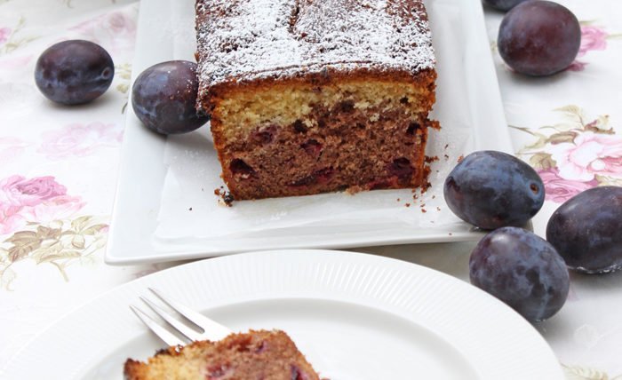 Zwetschgen-Swirl-Kuchen Rezept in 2 Varianten backen 2