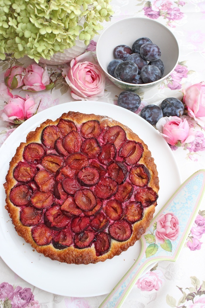 Zwetschgenkuchen mit Quark-Öl-Teig | schnell gemacht