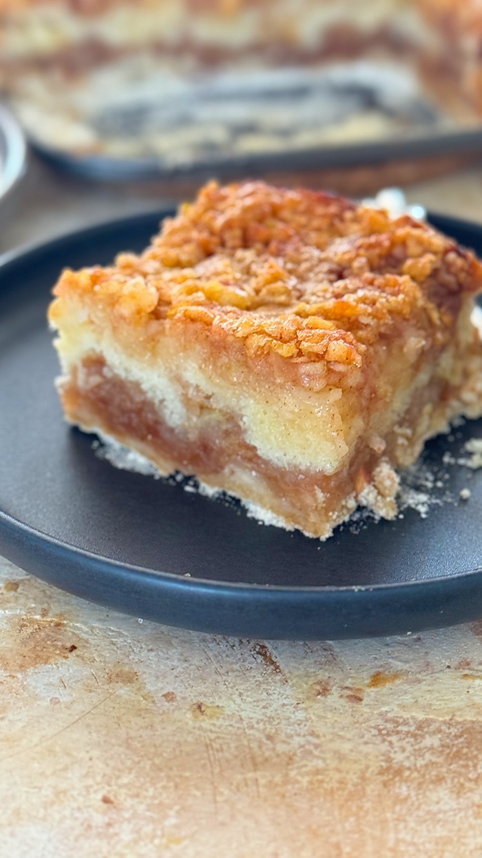 Gestreuten Apfelkuchen nach Omas Rezept 